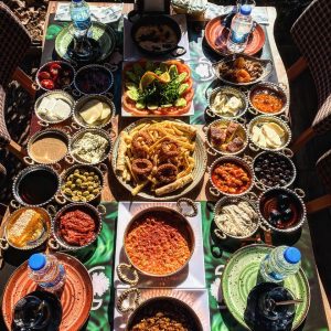 Yöresel Mardin Kahvaltısı